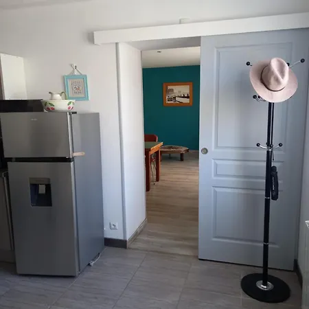 De La Queune 4 Pers Souvigny